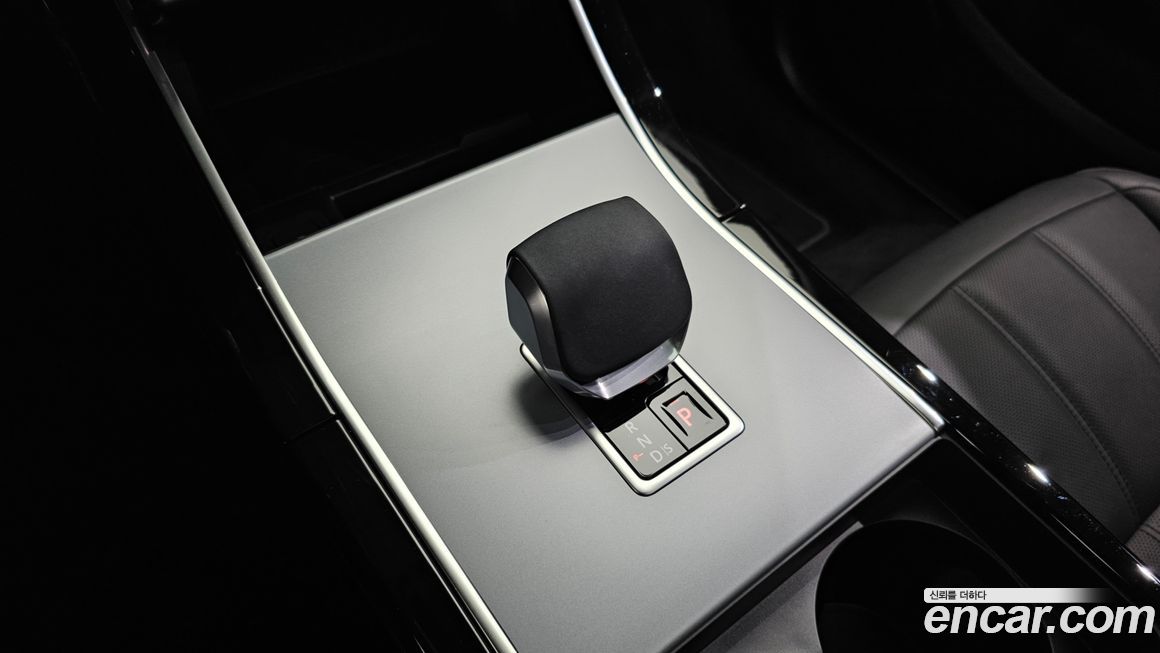 Land Rover Range Rover Evoque 2024