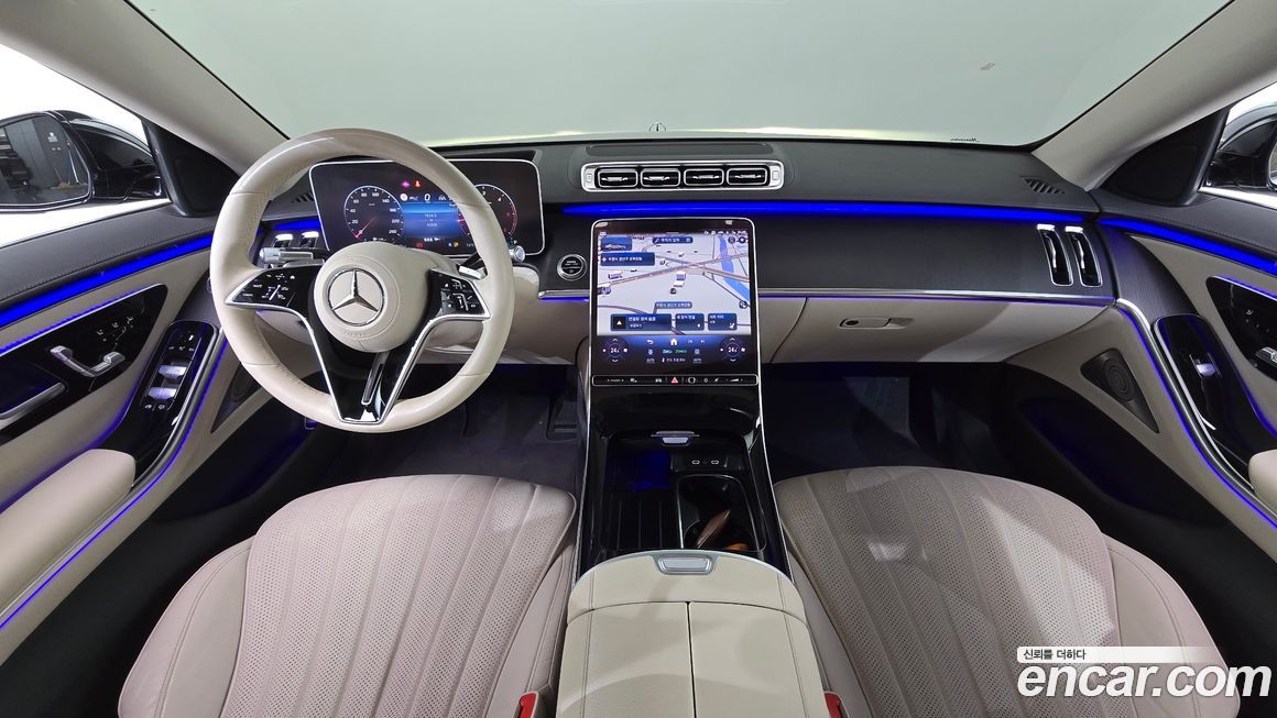 Mercedes-Benz S-Class 2023