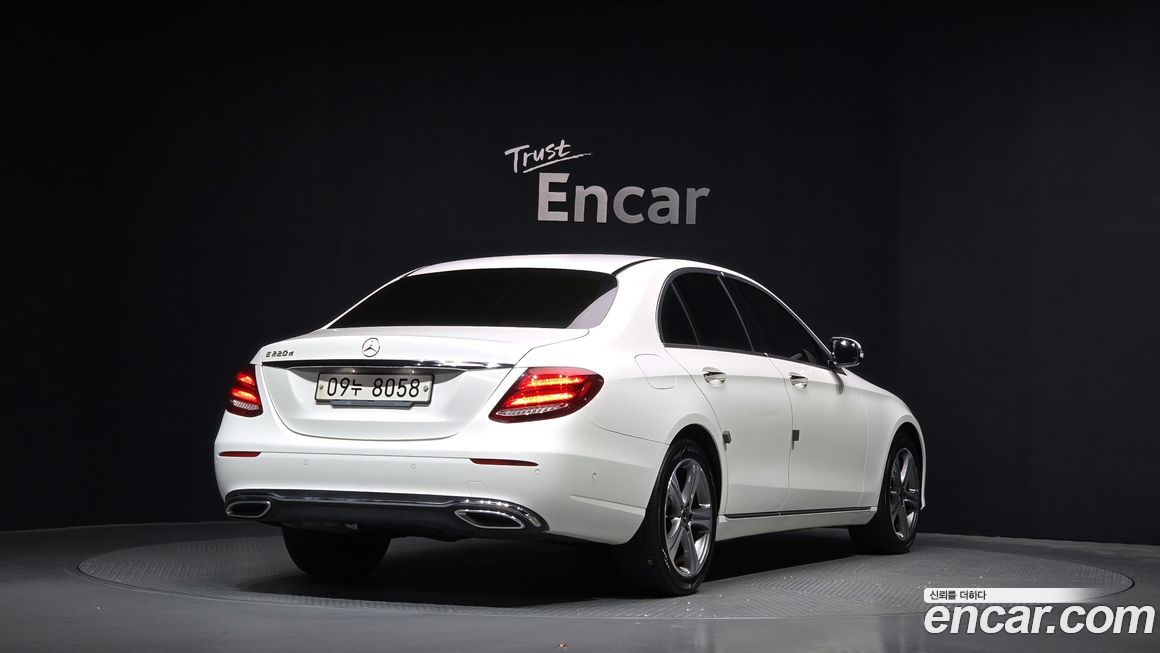 Mercedes-Benz E-Class 2019