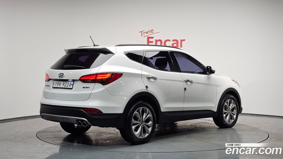 Hyundai Santafe 2015