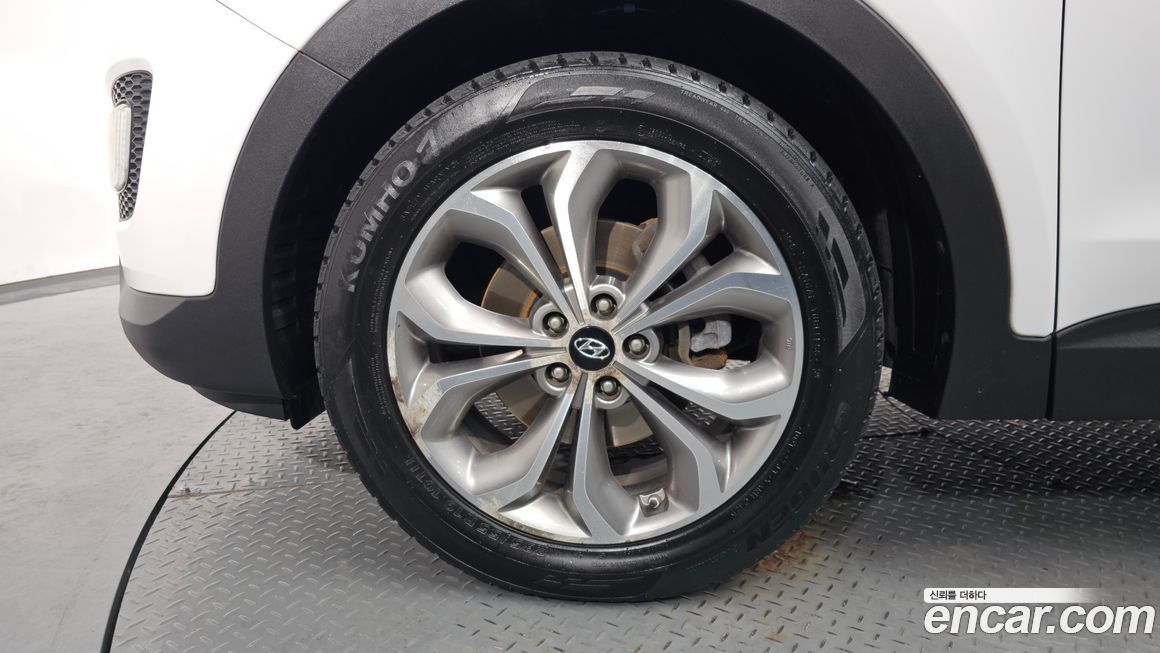 Hyundai Santafe 2015