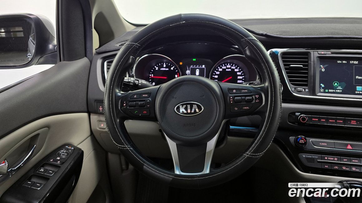 Kia Canival 2016