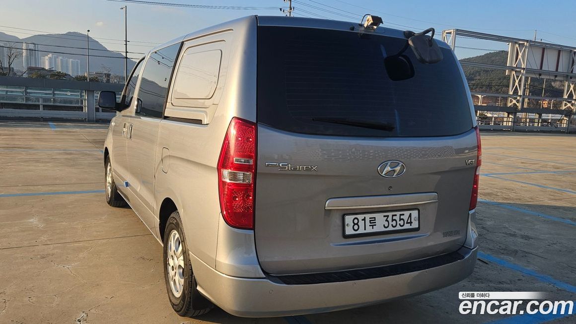 Hyundai Starex 2016