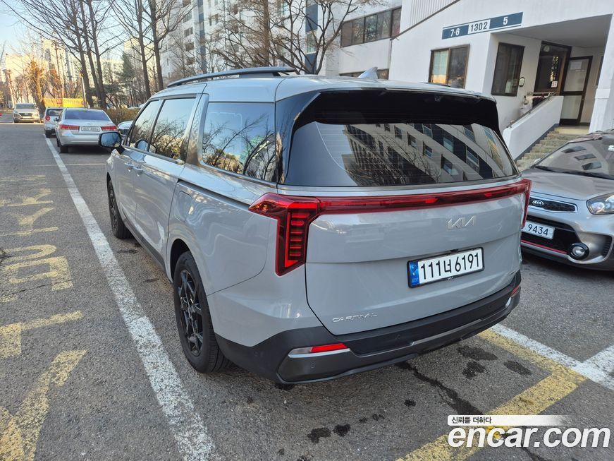 Kia Canival 2025