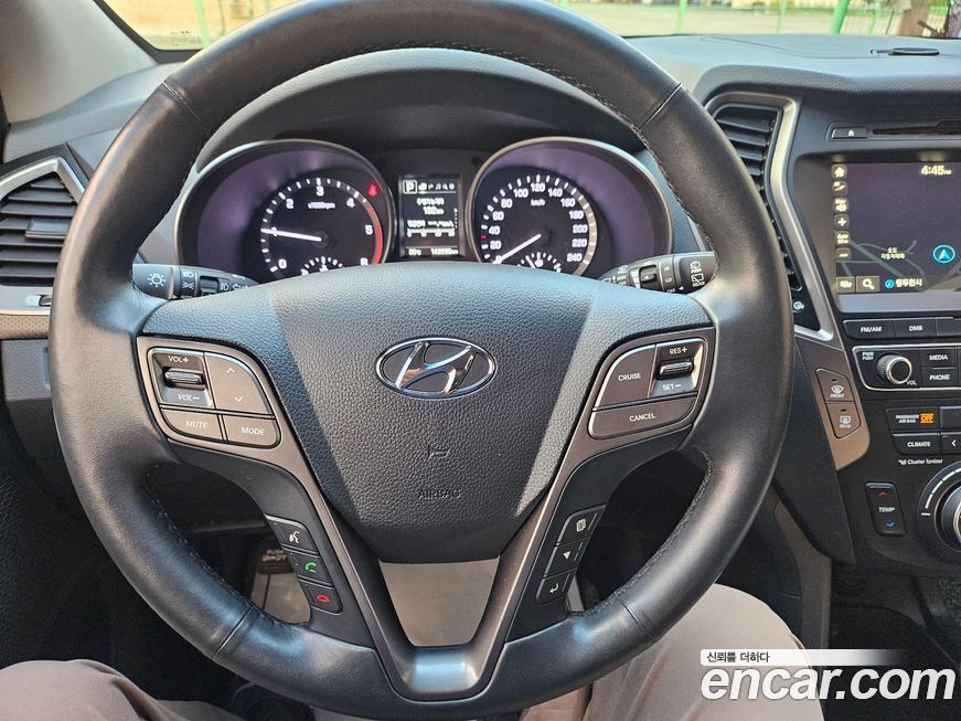 Hyundai Santafe 2016