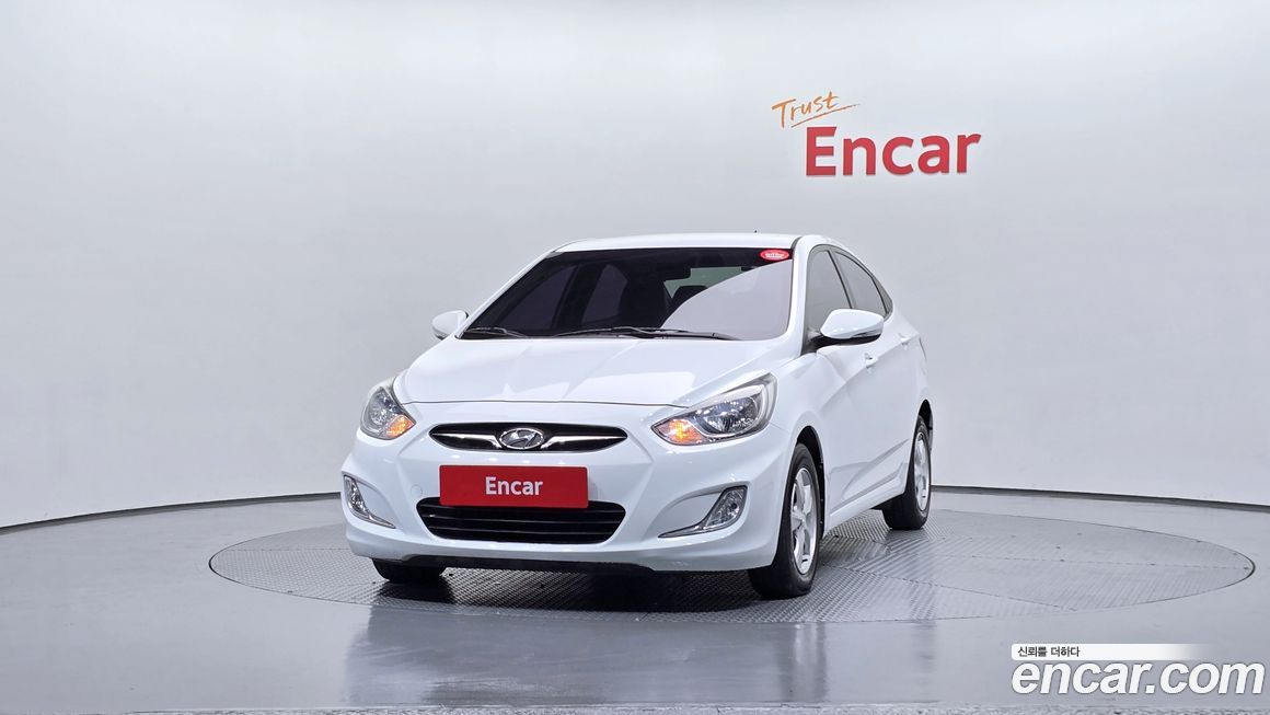 Hyundai Accent 2015