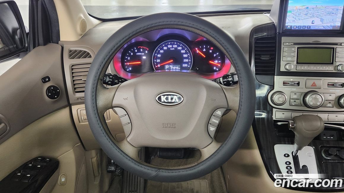 Kia Canival 2012