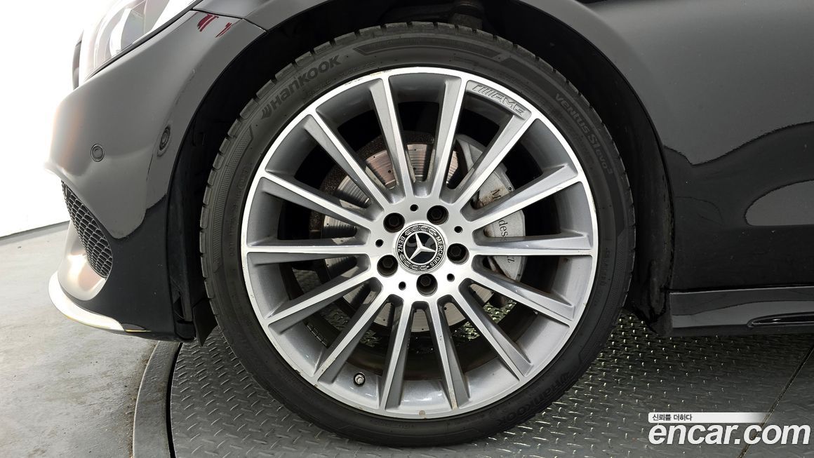 Mercedes-Benz C-Class 2018