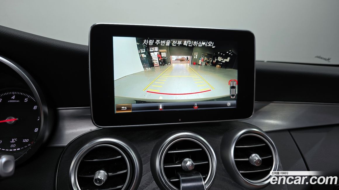 Mercedes-Benz C-Class 2018