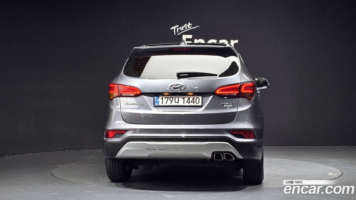 Hyundai Santafe 2016