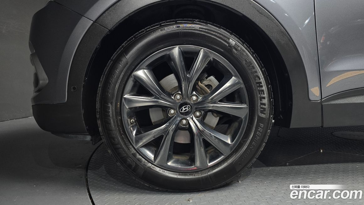 Hyundai Santafe 2016