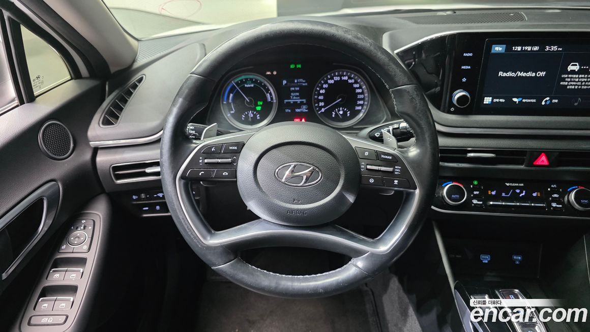 Hyundai Sonata 2021