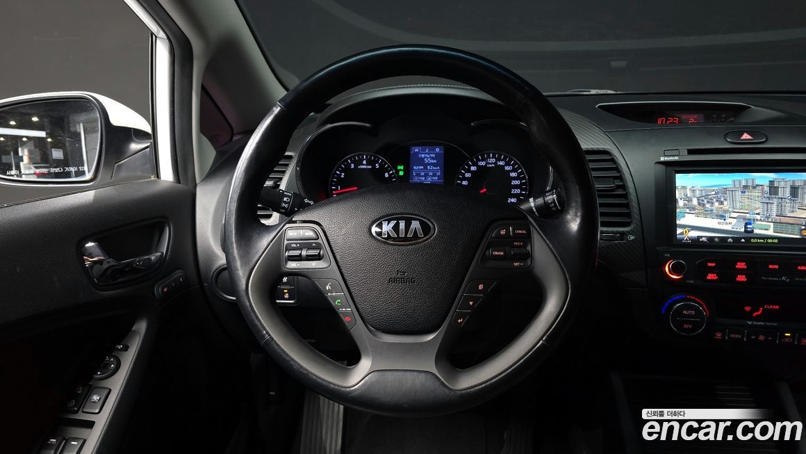Kia K3 2015