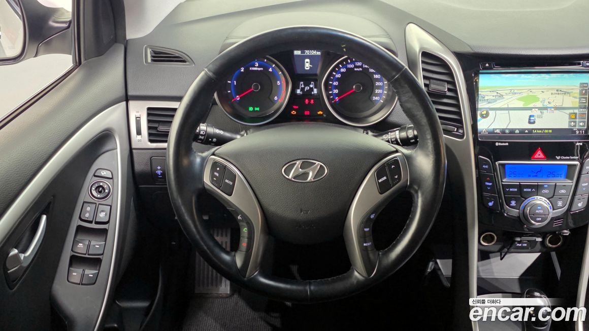 Hyundai i30 2016
