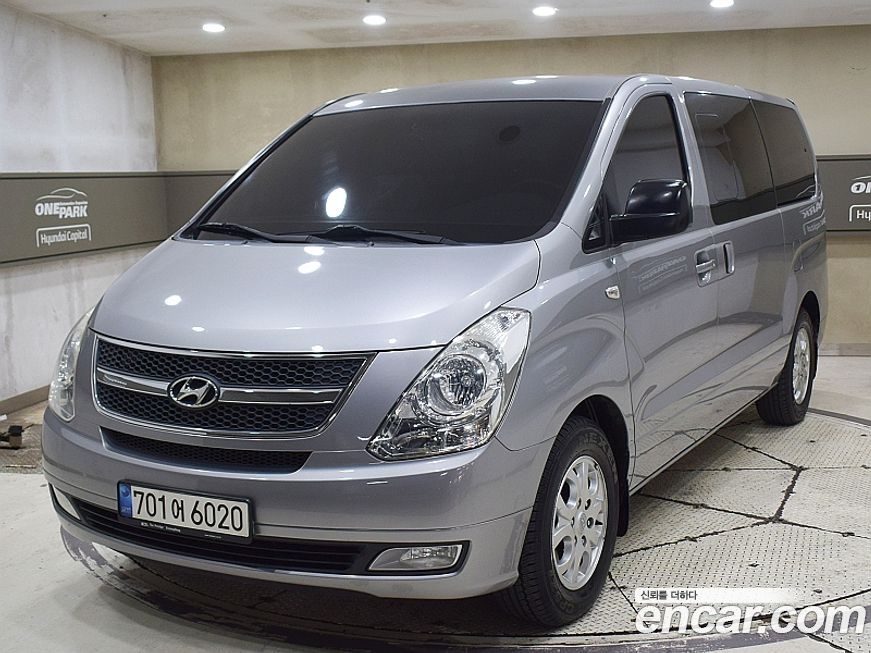 Hyundai Starex 2011