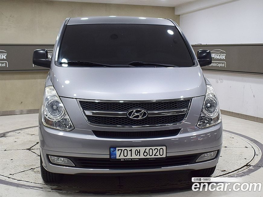Hyundai Starex 2011