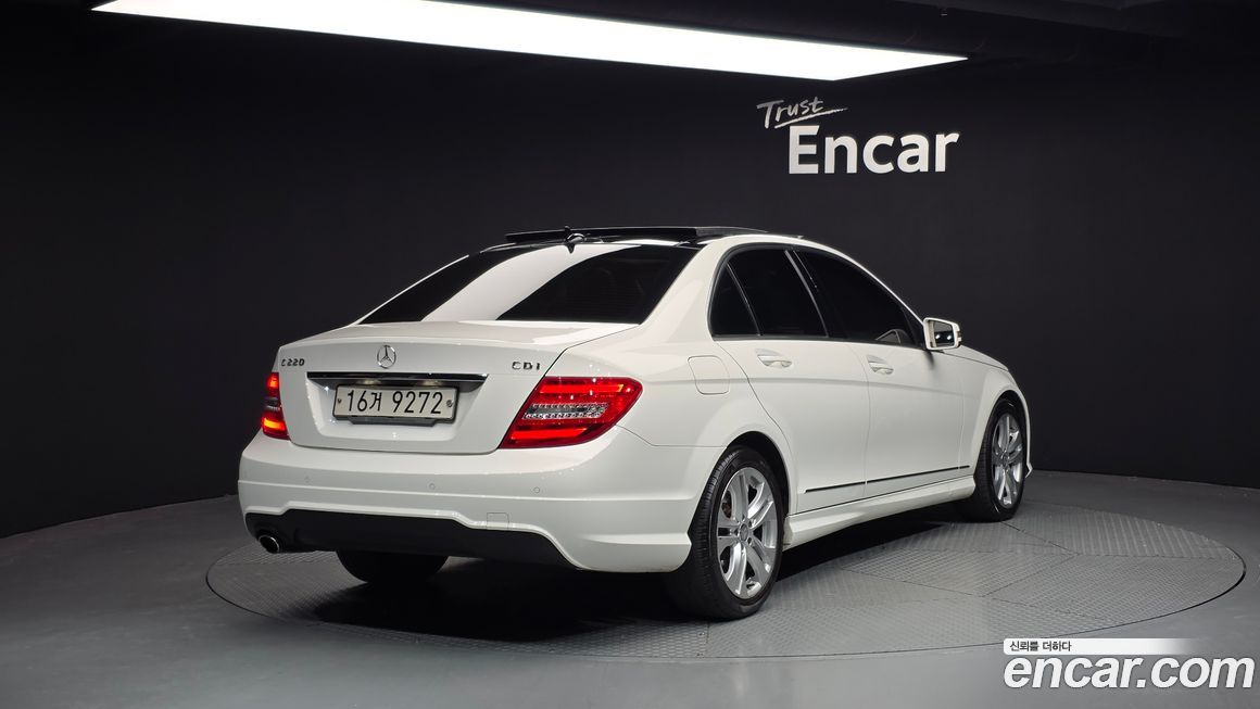 Mercedes-Benz C-Class 2013