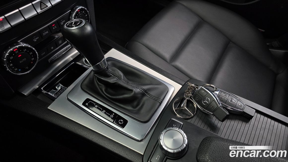 Mercedes-Benz C-Class 2013