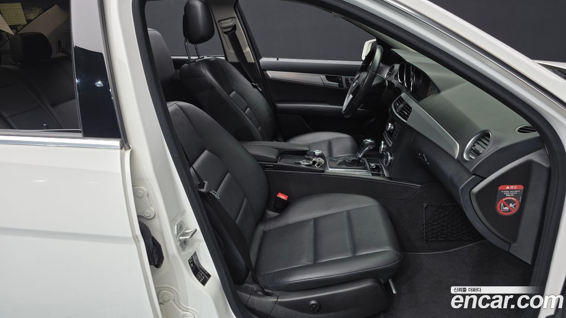 Mercedes-Benz C-Class 2013