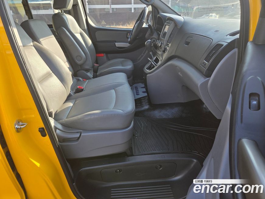 Hyundai Starex 2015