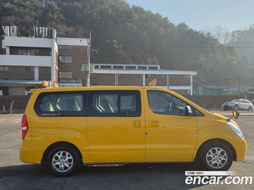 Hyundai Starex 2015
