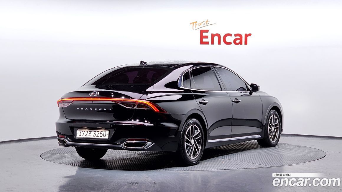 Hyundai Grandeur 2020