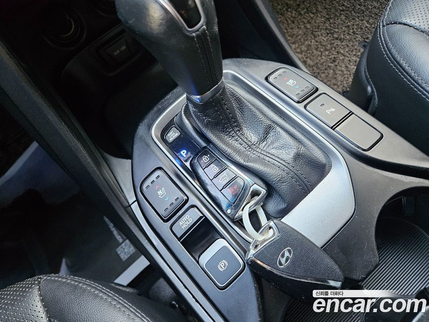 Hyundai Santafe 2015