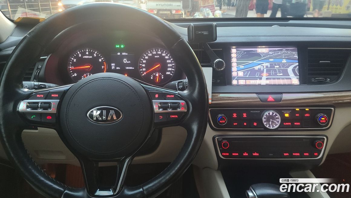 Kia K7 2016