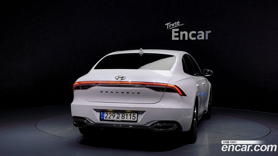 Hyundai Grandeur 2020