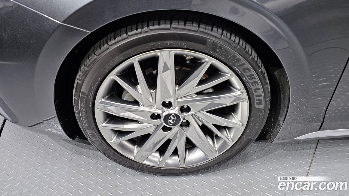 Hyundai Grandeur 2020