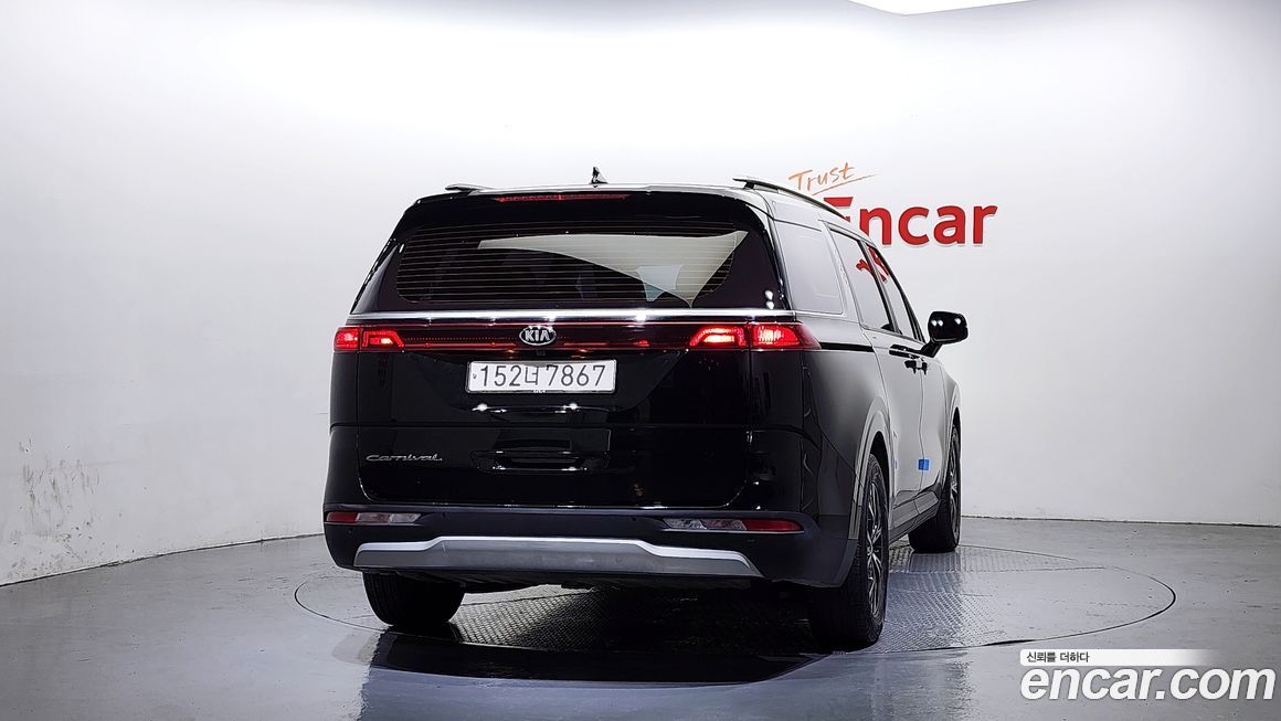 Kia Canival 2021