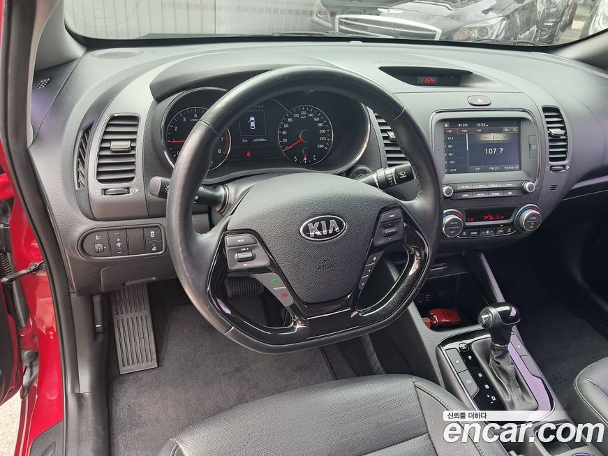 Kia K3 2016
