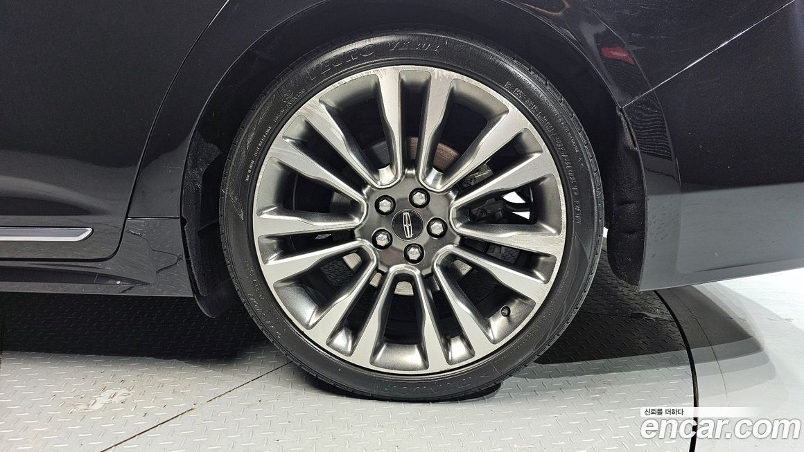 Lincoln Continental 2017