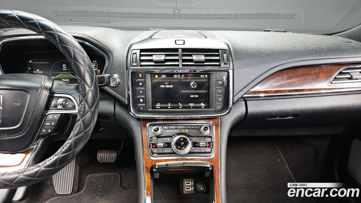 Lincoln Continental 2017