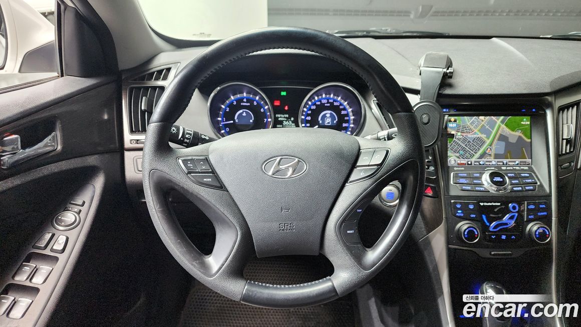 Hyundai Sonata 2012