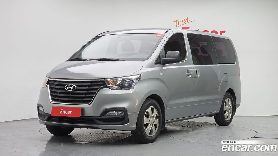 Hyundai Starex 2019