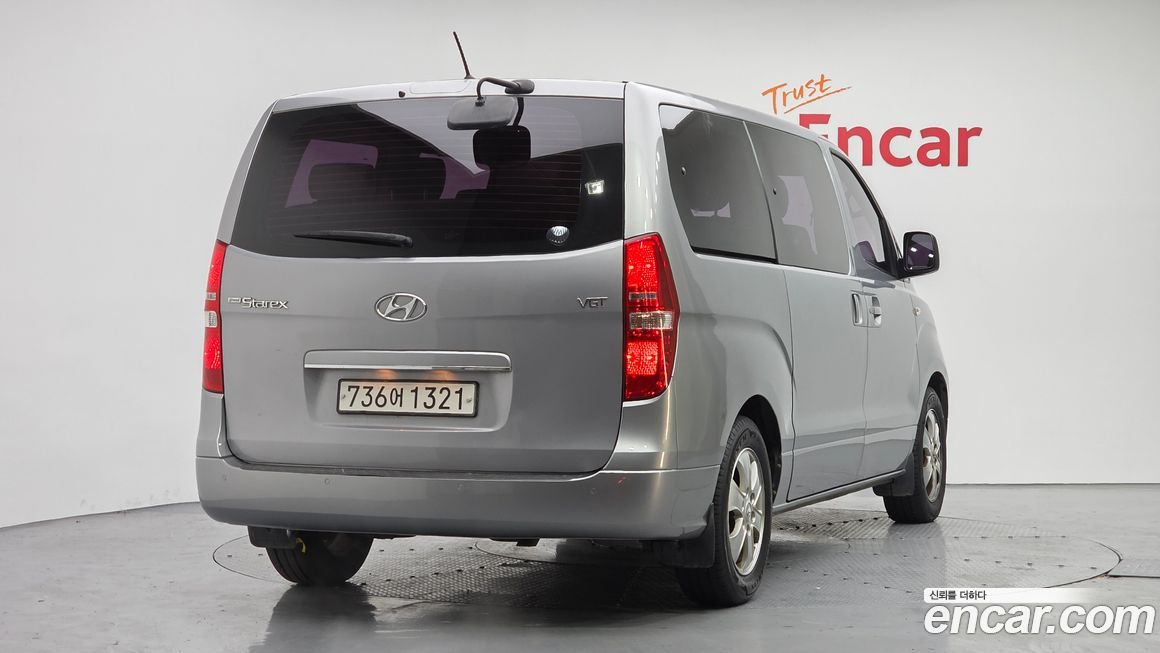Hyundai Starex 2019