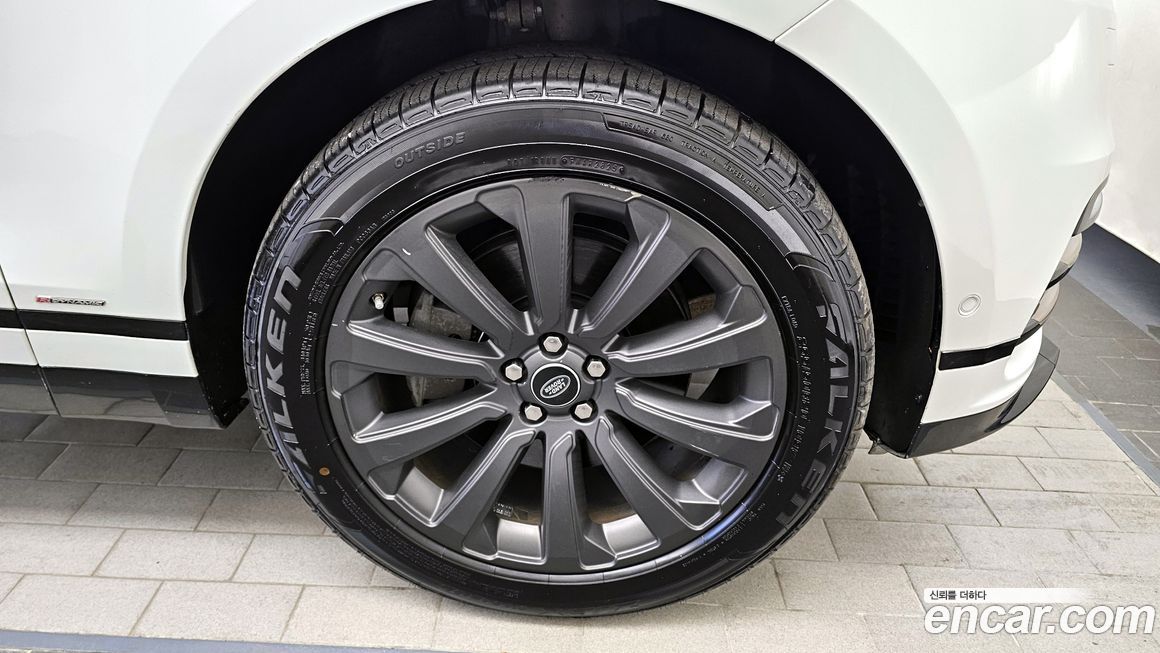 Land Rover Range Rover Velar 2018