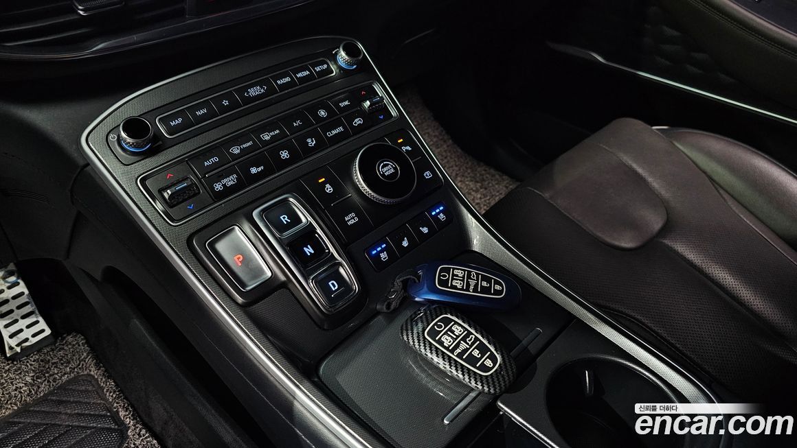 Hyundai Santafe 2022