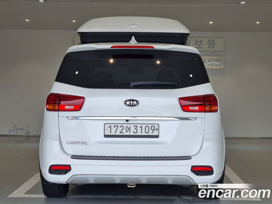 Kia Canival 2019