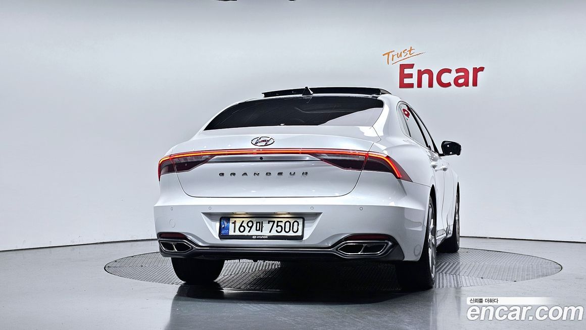 Hyundai Grandeur 2021