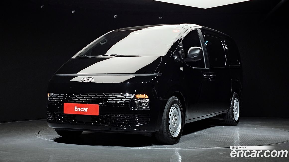 Hyundai Staria 2022