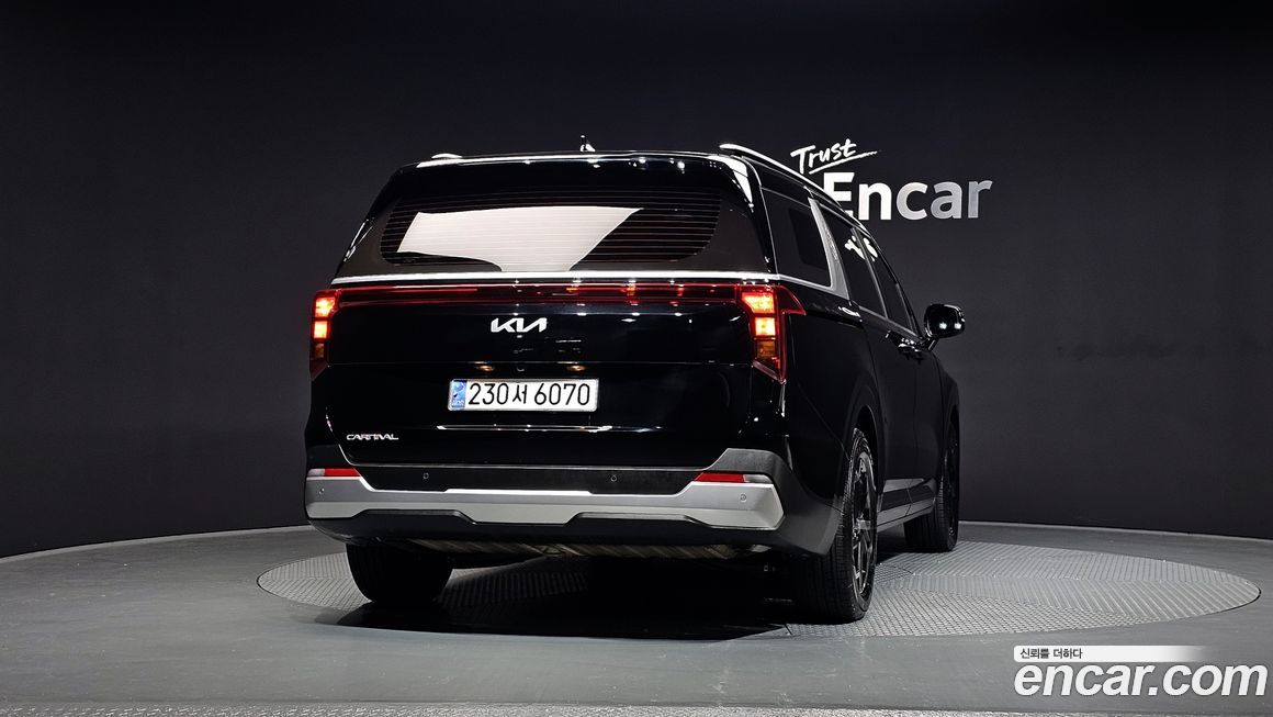 Kia Canival 2025