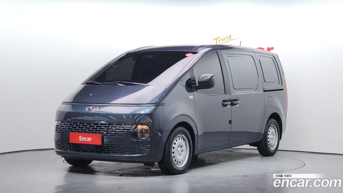 Hyundai Staria 2023