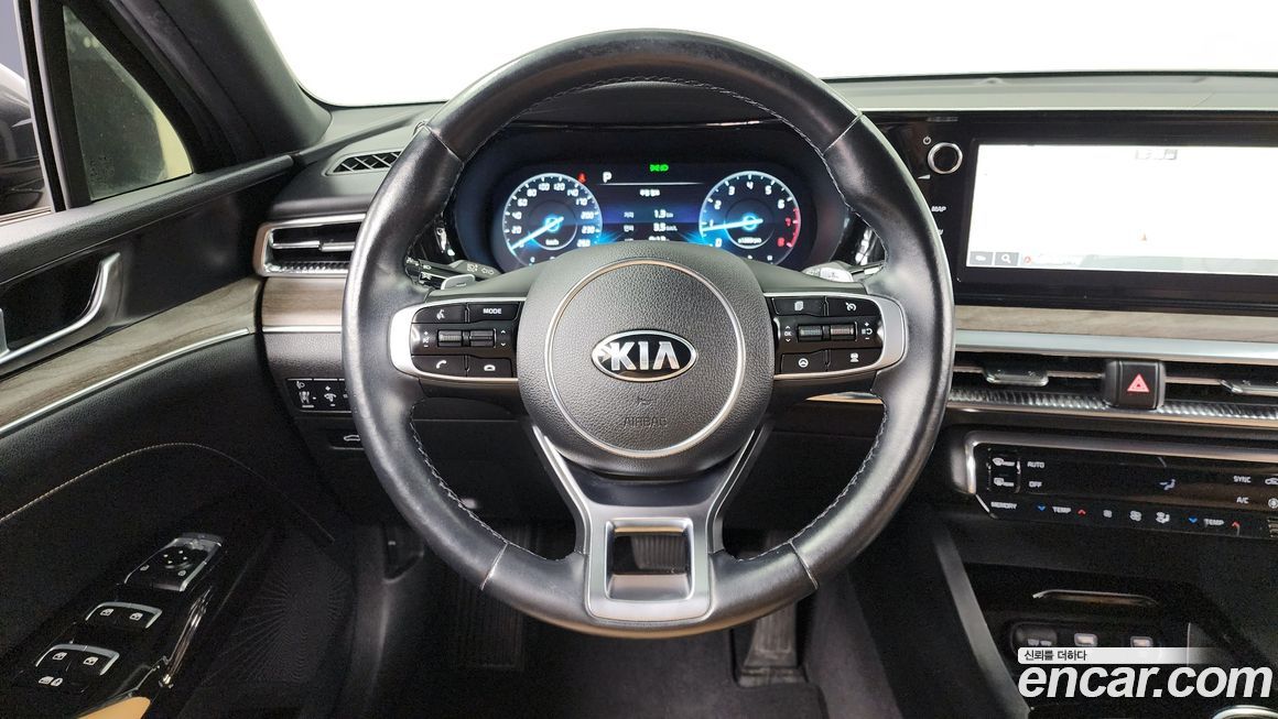 Kia K5 2021