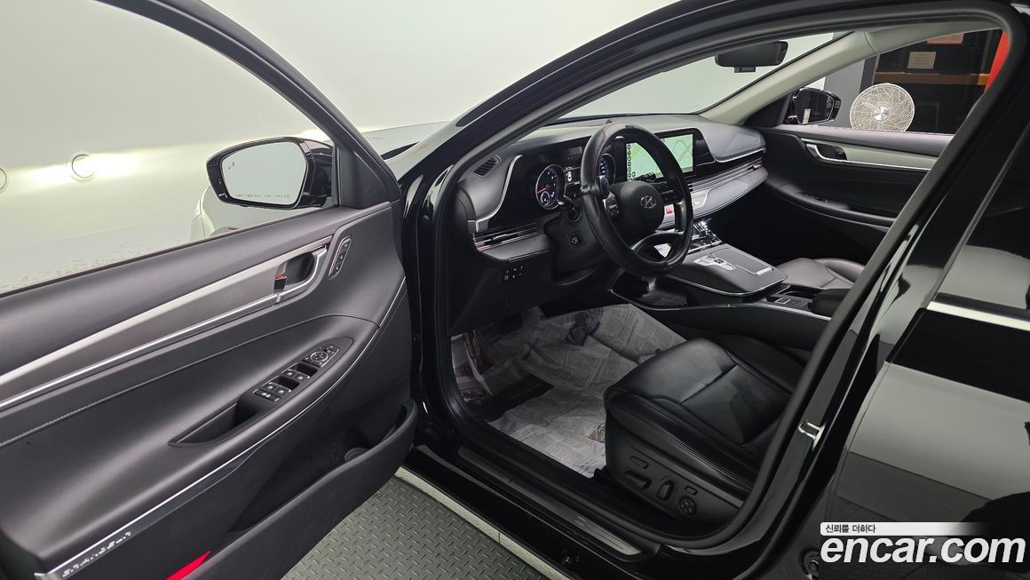 Hyundai Grandeur 2022