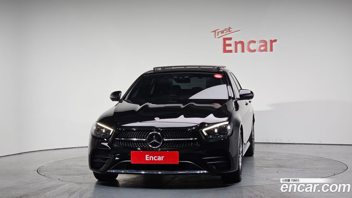 Mercedes-Benz E-Class 2021