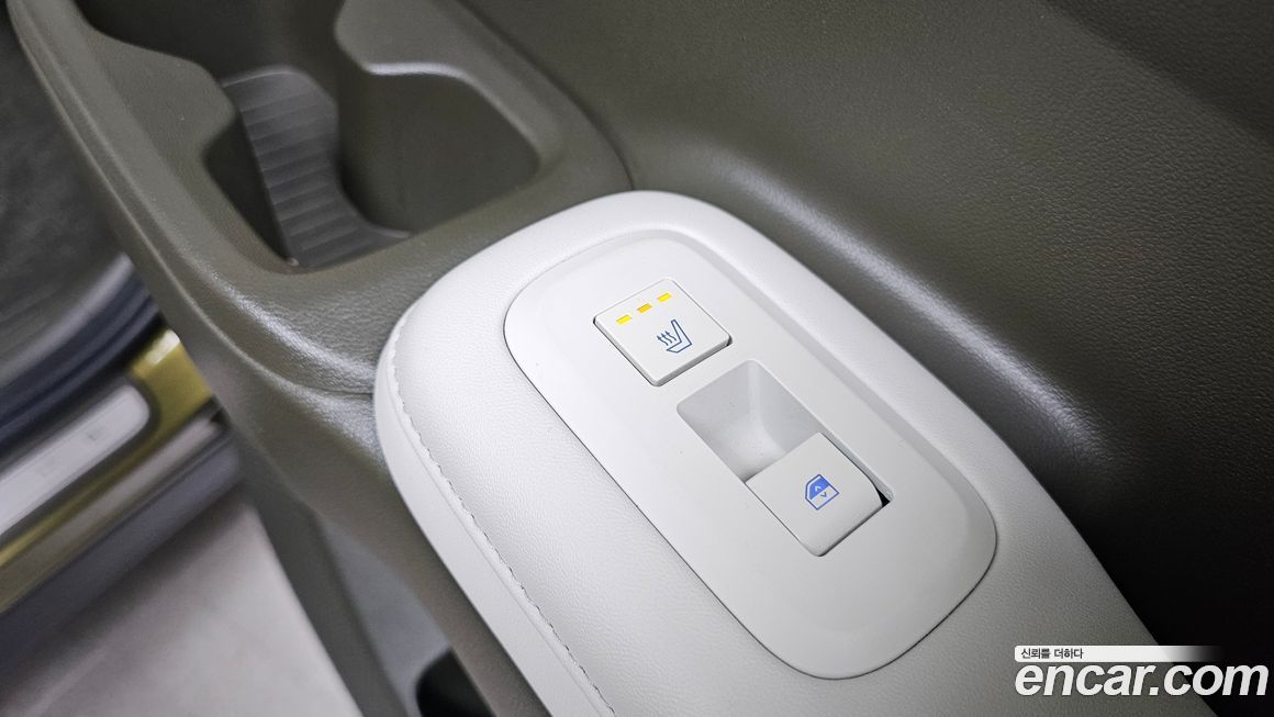 Hyundai Santafe 2025