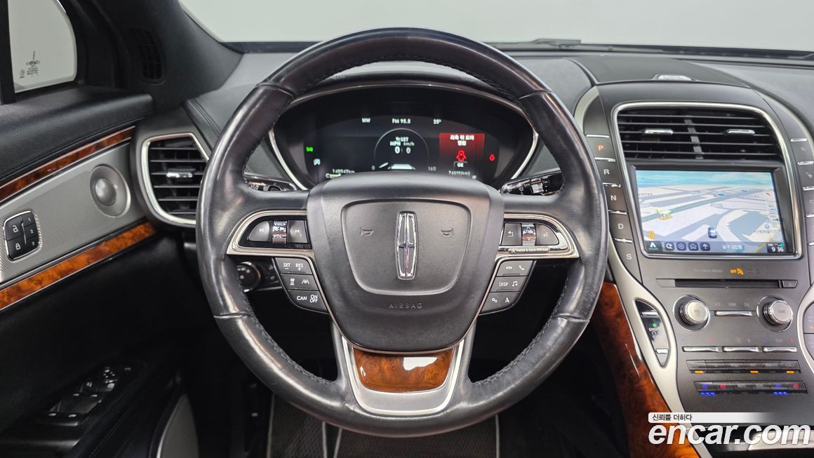 Lincoln Nautilus 2019