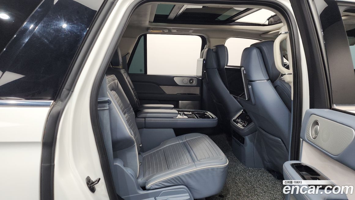 Lincoln Navigator 2020